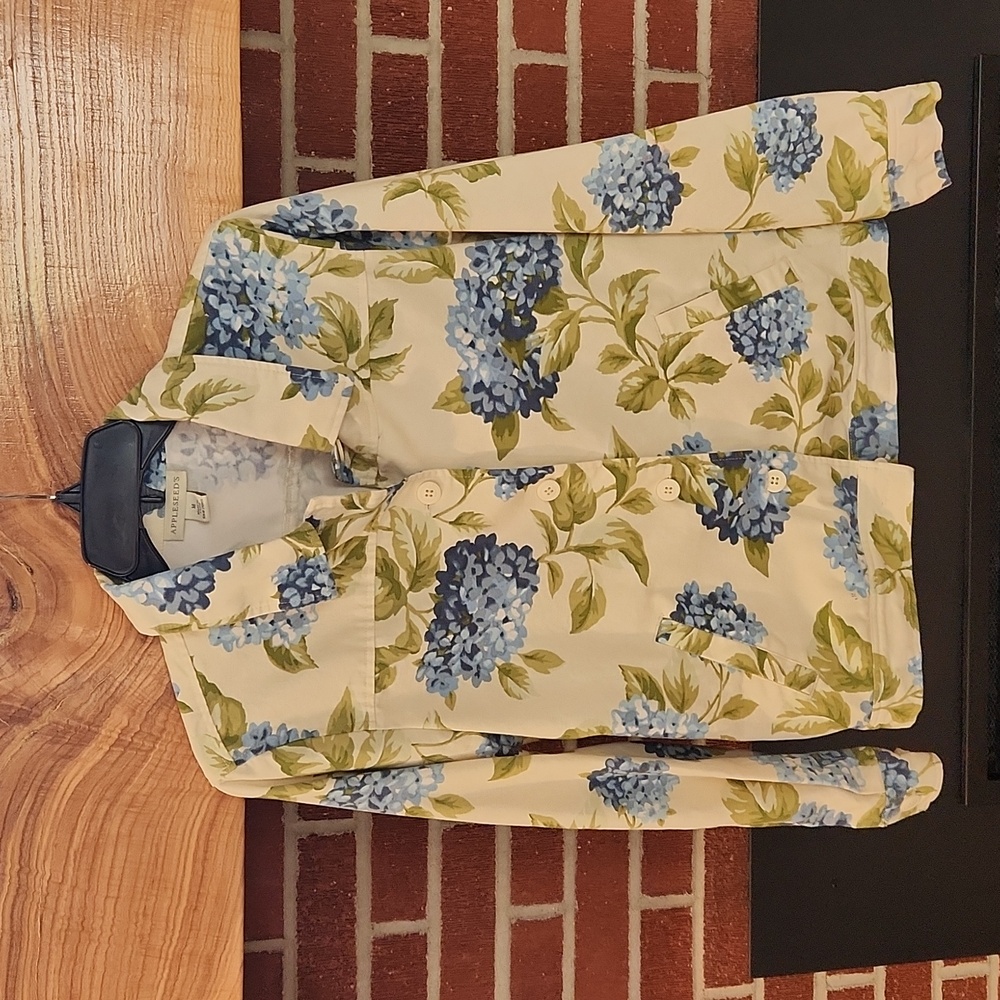 Appleseed's Flower Jacket